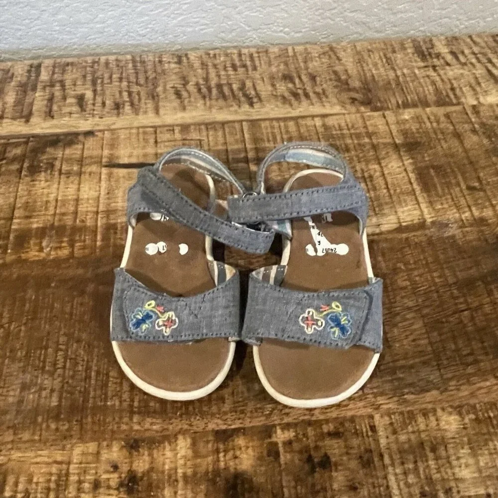 TOMS Toddler Girls 6 US Blue Floral Sandals Chambray Double Strap Embroidery